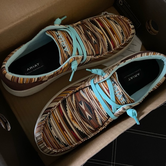 Ariat Women’s Santa Fe Hilo Chimayo Shoes *New without tags* - Picture 7 of 7